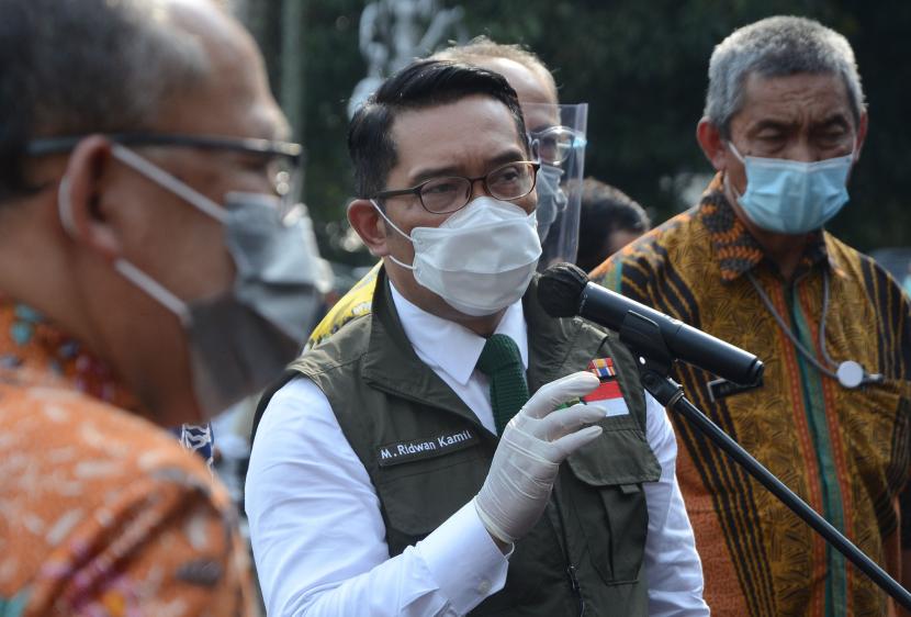 Gubernur Jawa Barat (Jabar), Ridwan Kamil mengatakan, penanganan virus Corona (Covid-19) tidak bisa hanya mengandalkan pemerintah, tetapi juga perlu partisipasi dari seluruh elemen, trmasuk tokoh agama dan masyarakat. 