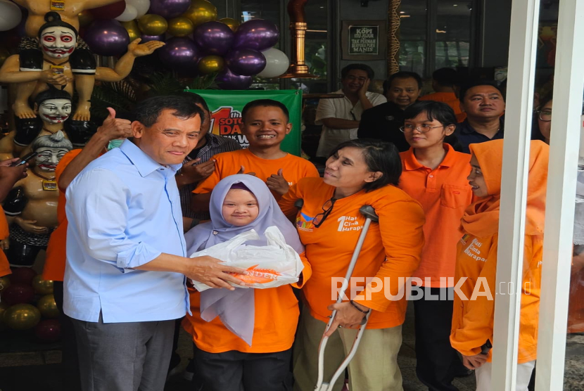 Gubernur Ahmad Luthfi Ingin Kelompok Disabilitas di Jawa Tengah Berdaya