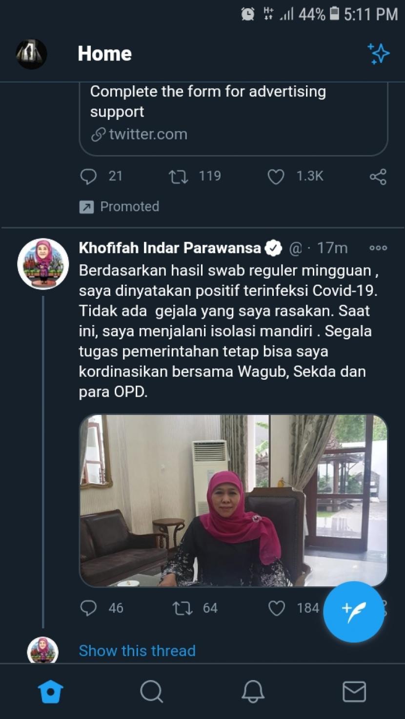 Gubernur Jawa Timur Khofifah Indar Parawansa mengnformasikan dirinya positif covid-19 melalui media sosial.