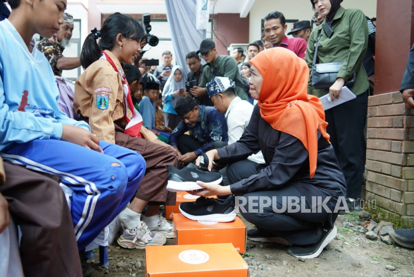 Gubernur Jawa Timur Khofifah Indar Parawansa.