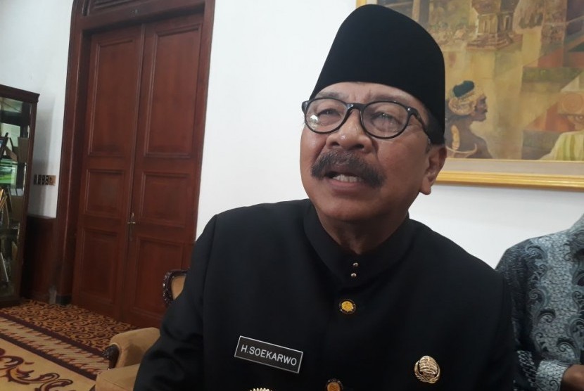 Gubernur Jawa Timur Soekarwo