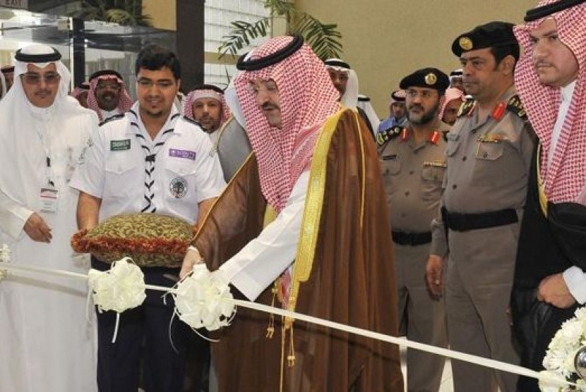Gubernur Jeddah, Pangeran Mishaal bin Majed membuka acara Musabaqah Hifzil Quran di Kampus King Abdul Aziz University 
