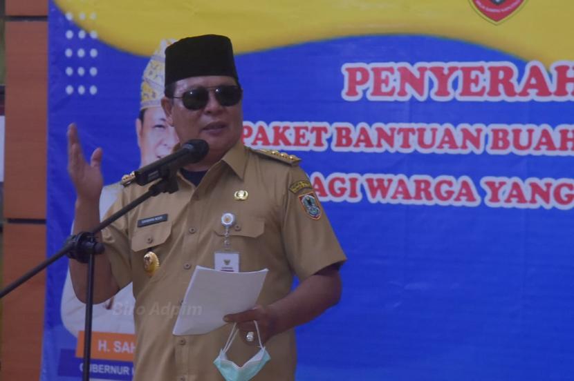 Gubernur Kalimantan Selatan, H Sahbirin Noor, menyatakan  kesediaan mengundang Gubernur se Kalimantan, sebagai tindak lanjut rencana  pembangunan jalur Kereta Api menghubungkan Kalimantan dengan Brunei Darussalam.