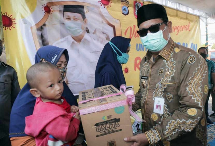 Gubernur Kalimantan Selatan H Sahbirin Noor terus mengajak masyarakat untuk segera bervaksin sebagai ikhtiar memutus mata rantai covid 19, meski angka kasus menunjukkan penurunan signifikan.