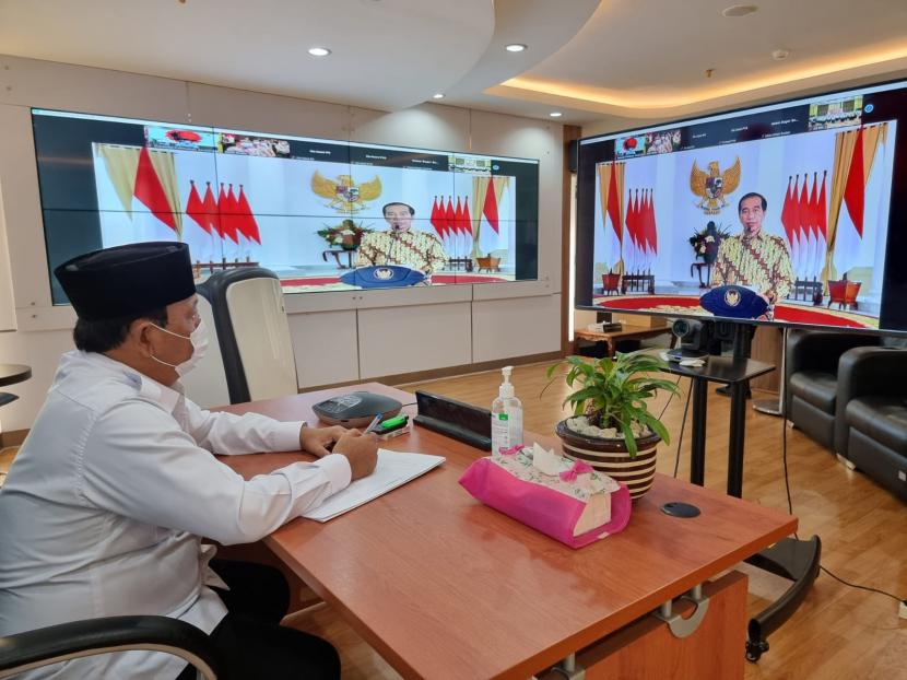 Gubernur Kalimantan Selatan (Kalsel)  H  Sahbirin Noor menghadiri Rapat Koordinasi Nasional (Rakornas) Penanggulangan Bencana Tahun 2022 di Command Center Setdaprov Kalsel, pada Rabu (23/2).