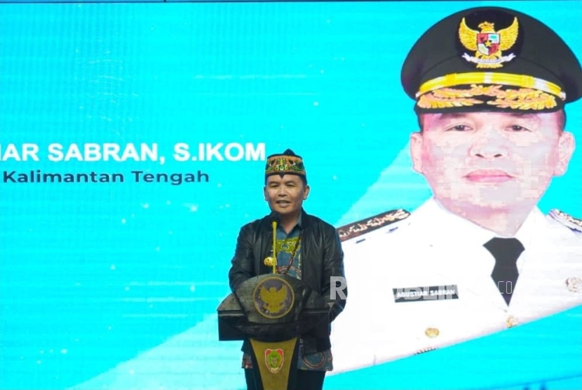 Gubernur Kalimantan Tengah Agustiar Sabran menekankan agar generasi muda harus tanggung, membangun karakter yang kuat, serta punya sikap positif.