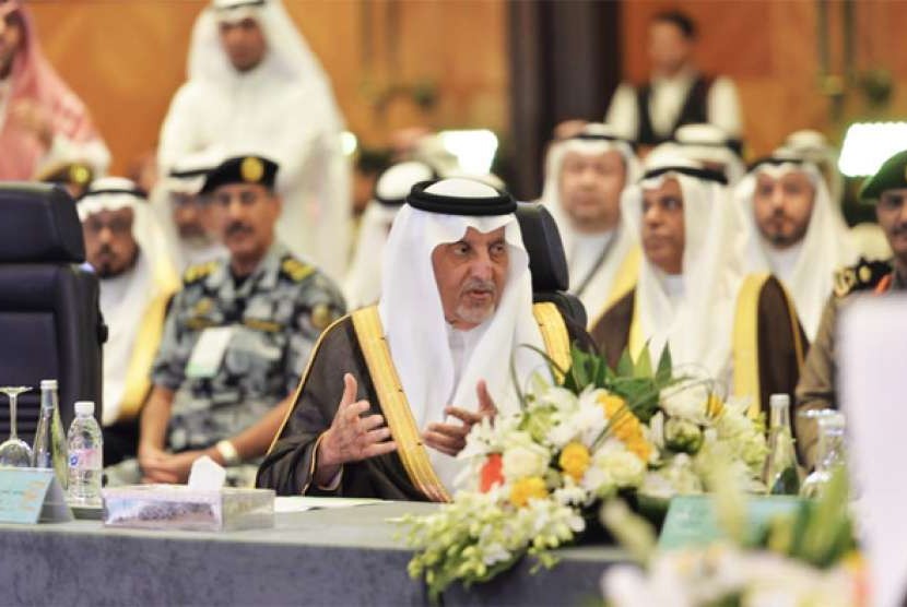 Gubernur Makkah yang juga Ketua Komite Haji Pusat Pangeran Khaled Al-Faisal. Gubernur Makkah Hadiri Simposium Fatwa di Masjidil Haram