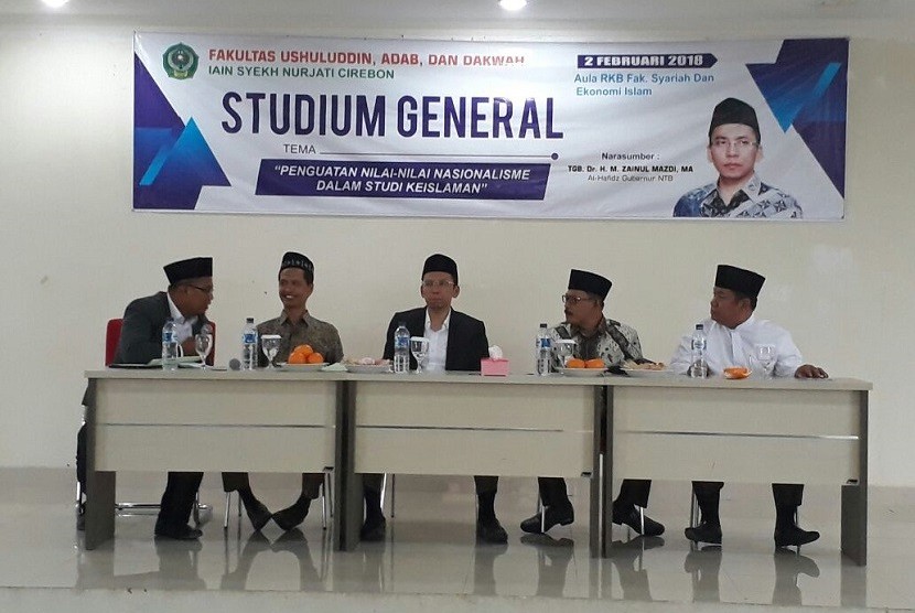 Gubernur NTB TGB Muhammad Zainul Majdi menjadi pembicara bertajuk 