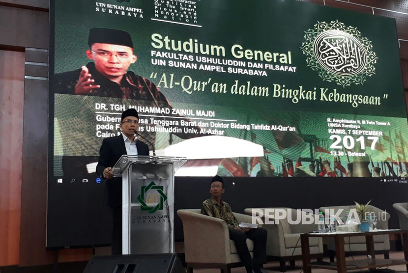 Gubernur NTB TGH Muhammad Zainul Majdi di Universitas Islam Negeri Sunan Ampel (UINSA) Surabaya, Kamis (7/9). Pemprov NTB dan UINSA Surabaya menandatangani kerja sama terkait pembukaan fakultas kedokteran.