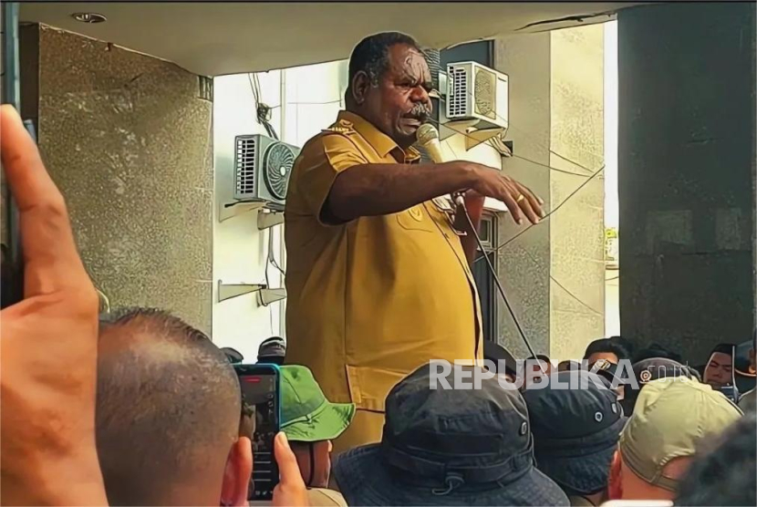 Gubernur Papua Barat Daya Elisa Kambu.