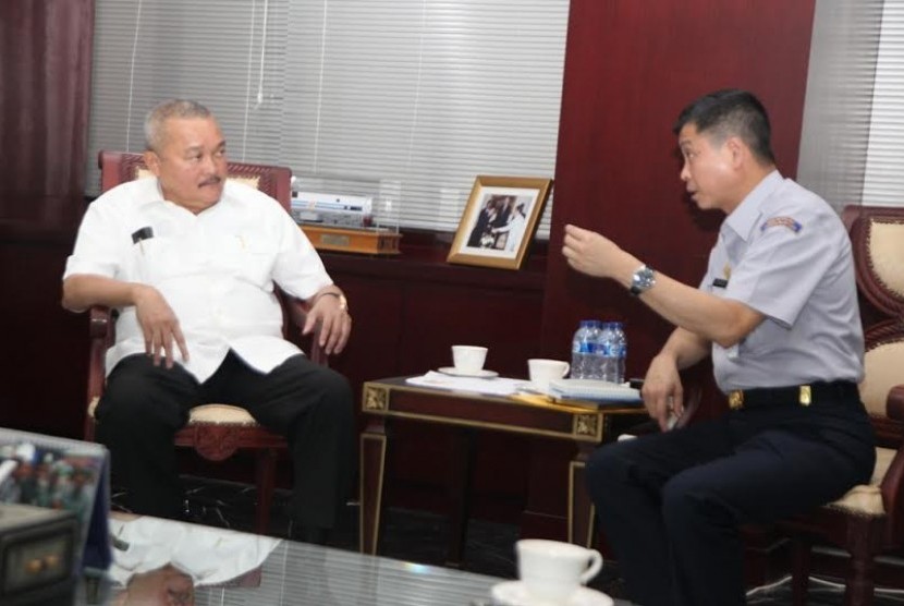 Gubernur Sumsel Alex Noerdin bertemu dengan Menhub Ignatius Jonan
