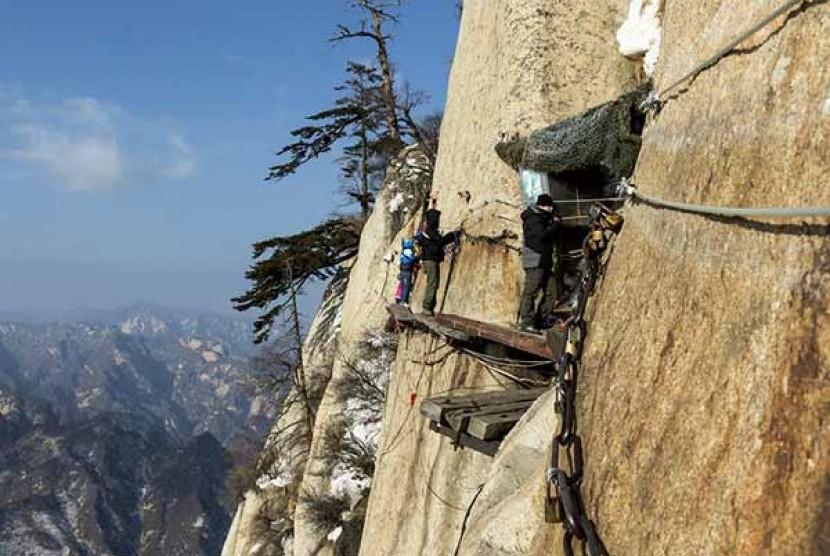 Gunung Hua San di Cina