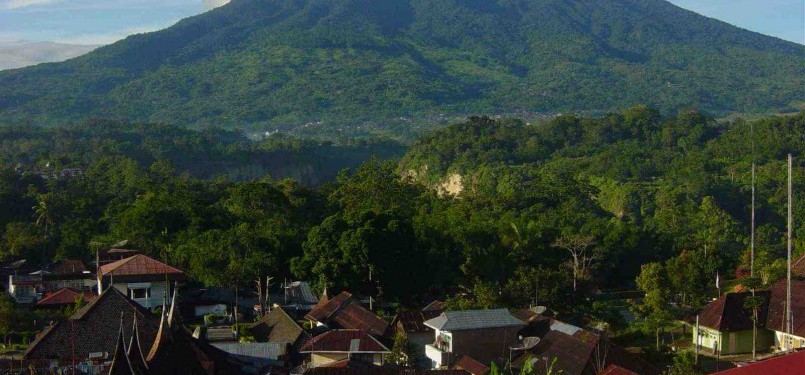 Gunung Marapi di Bukittinggi, Sumatera Barat