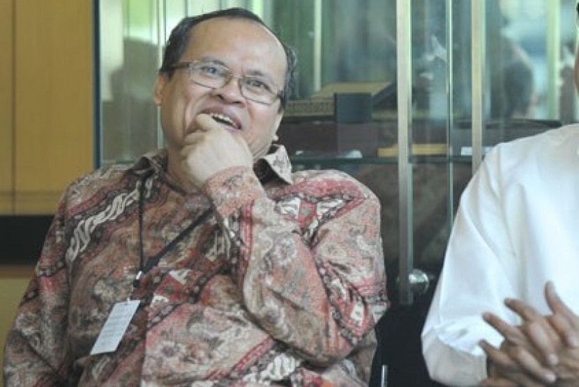 Guru besar UI Universitas Indonesia Akhmad Syakhroza.