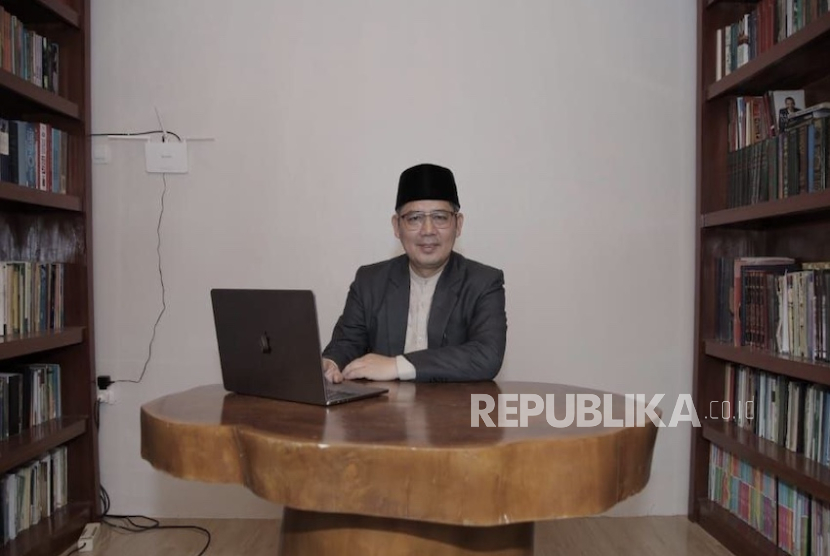 Guru Besar Universitas Islam Negeri (UIN) Syekh Nurjati Cirebon, Prof Didin Nurul Rosyidin 