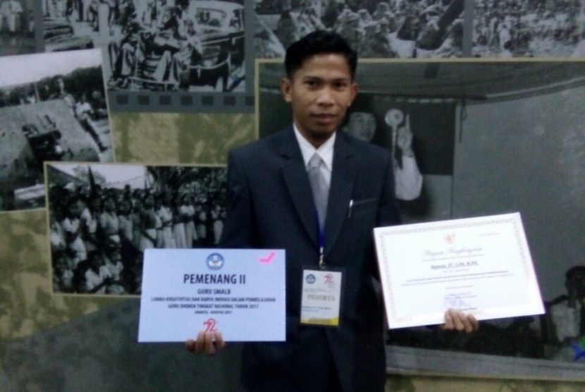 Guru SLBN 1 Wajo, Sulawesi Selatan, Haerun Ali Taba.