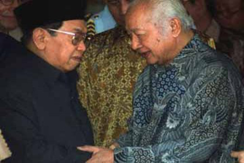 Gus Dur-Soeharto saling memaafkan di Hari Raya Lebaran.