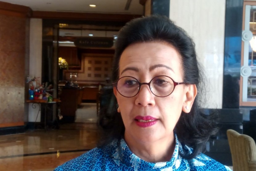 Gusti Kanjeng Ratu (GKR) Hemas menanggapi usulan rekam jejak jadi syarat Ketua DPD di Hotel Menara Peninsula, Slipi, Jakarta, Senin (2/9).