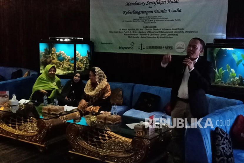  H Ikhsan Abdullah SH MH, Direktur Eksekutif Indonesia Halal Watch