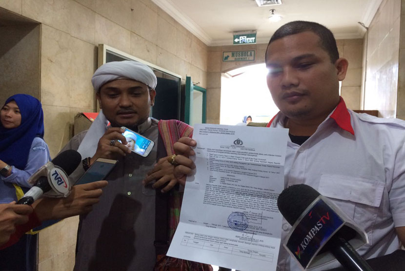 Habib Novel Bamukmin diperiksa sebagai saksi kasus dugaan tindak pidana pencucian uang (TPPU) yayasan keadilan untuk bersama di gedung Bareskrim sementara di Kementerian Kelautan dan Perikanan (KKP), Gambir, Jakarta Pusat, Senin (13/2).