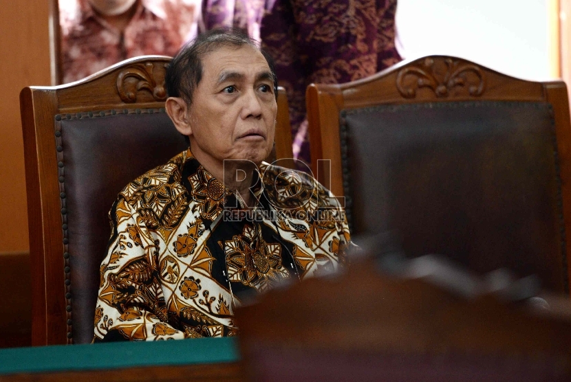 Hadi Purnomo Menangkan Praperadilan. Mantan Ketua BPK Hadi Purnomo mengikuti sidang putusan praperadilan di Pengadilan Negeri Jakarta Selatan, Selasa (26/5). 