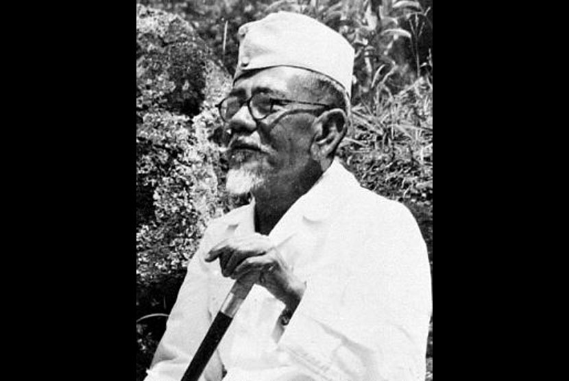 Haji Agus Salim, salah satu pahlawan nasional yang menjadi pimpinan Sarekat Islam.