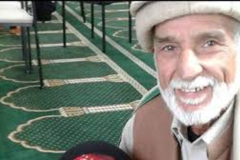 Haji Daoud Nabi (71 tahun) adalah korban meninggal pertama yang berhasil diidentifikasi dalam insiden penembakan masjid di Christchurch, Selandia Baru