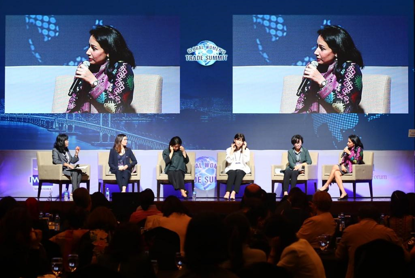 Heera SKV saat menjadi pembicara di Global Women’s Trade Summit. 