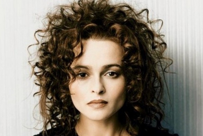 Helena Bonham Carter akan adu akting dengan David Mitchell di 'The Cleaner'.