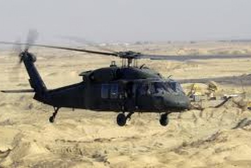 Helikopter Black Hawk.  Militer Amerika Serikat (AS) mengatakan dua helikopter Black Hawk Angkatan Darat jatuh saat misi latihan di Kentucky pada Rabu (29/3/2023) malam.