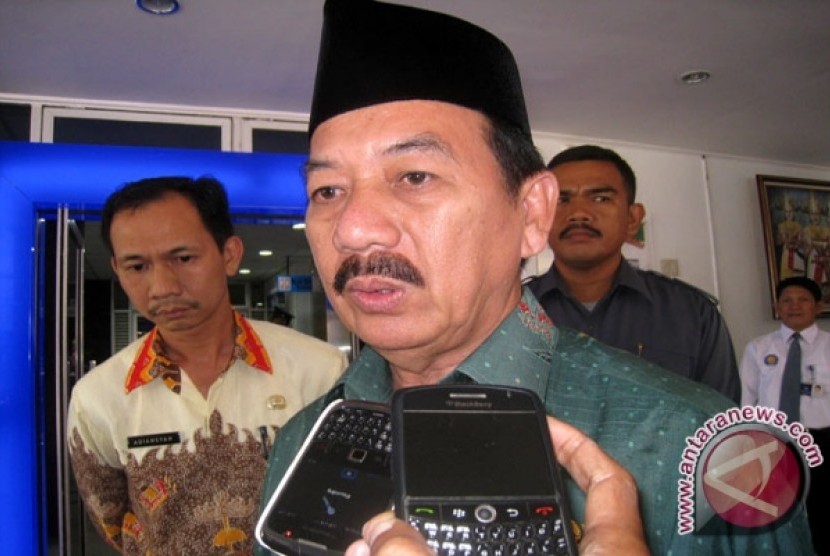KPK Periksa Mantan Walkot Bandar Lampung,