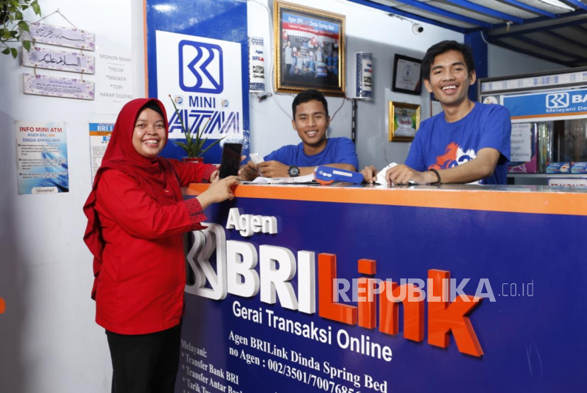 Hingga Oktober 2025, BRI didukung oleh sekitar 1,2 juta AgenBRILink yang tersebar di seluruh Indonesia.