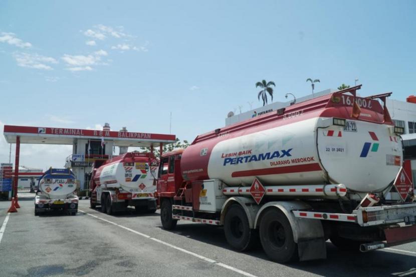 Hingga Senin (4/1) pada masa satgas yang dilaksanakan oleh Pertamina Marketing Operation Region (MOR) VI Kalimantan, peningkatan konsumsi BBM berjenis gasoline terdapat di produk Pertamax dan Pertamax Turbo.  