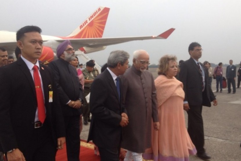 His Excellency Mr. Mohammad Hamid Ansari, Hon'ble Vice President of India arrived in Jakarta on 1 November 2015 on his official visit to Indonesia from 1-4 November, 2015