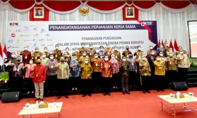 Holding Perkebunan Nusantara PTPN III (Persero) berkomitmen mewujudkan Prinsip Tata Kelola Perusahaan yang Baik. 