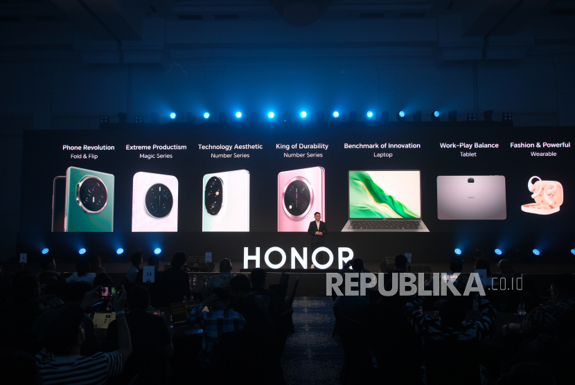 HONOR resmi meluncurkan 8 produk terbaru di Indonesia.