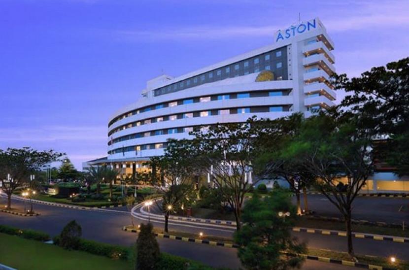 Sebuah hotel di Cirebon. Kota Cirebon memperoleh bantuan hibah pariwisata sebesar Rp 22,93 miliar untuk pelaku usaha hotel dan restoran.