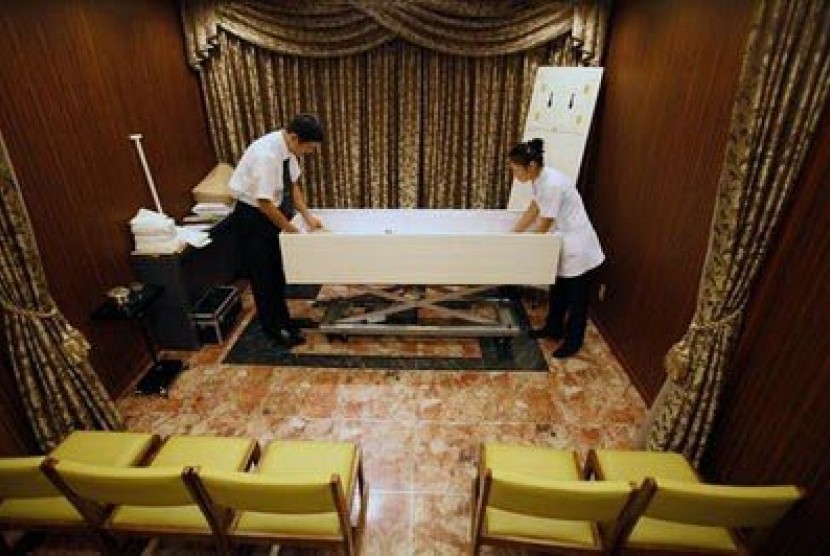 Hotel mayat di Jepang