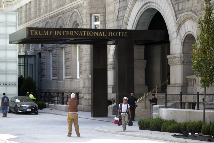 Hotel terbaru Trump di Pensylvania Avenue, Washington DC, yang baru dibuka Oktober 2016.