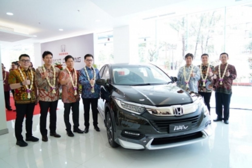 HPM kembali melakukan pengembangan jaringan pemasaran dan pelayanan dengan membuka Diler Honda Prisma HR Muhammad pada tanggal 25 September 2019. Honda Prisma HR Muhammad sendiri merupakan diler resmi Honda kedelapan di kota Surabaya, Jawa Timur. 