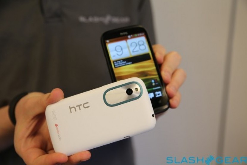 HTC Desire X