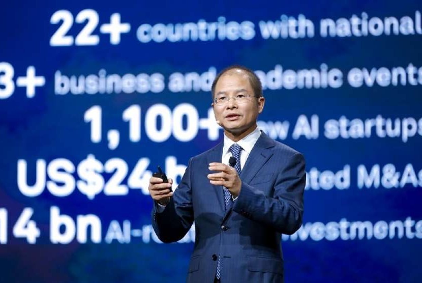 Huawei Rotating Chairman Eric Xu