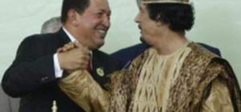 Hugo Chavez dan Moammar Qaddafi