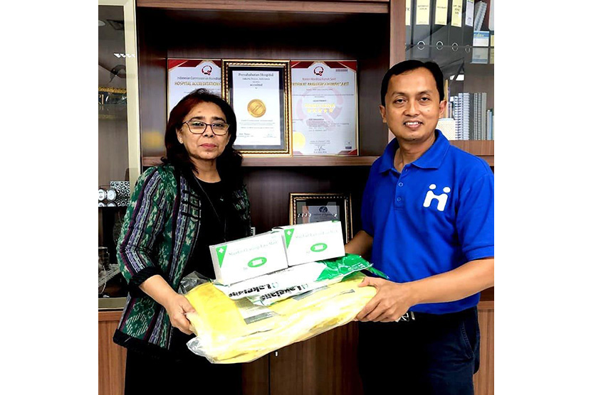 Human Initiative mendistribusikan alat pelindung diri ke RSPI Sulianti Saroso dan RSUP Persahabatan Jakarta.(Istimewa)