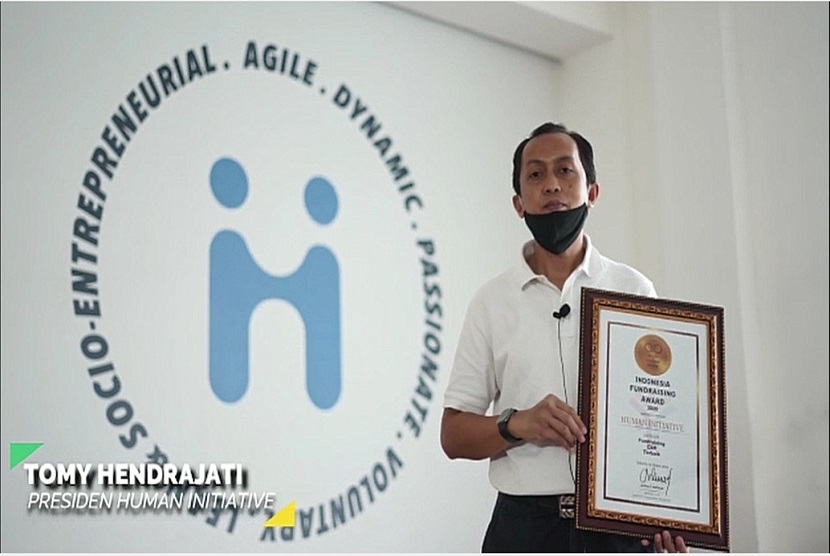 Human Initiative meraih Indonesia Fundraising Award (IFA) dalam kategori Fundraising CSR Terbaik oleh Institute Fundraising Indonesia (IFI). Penghargaan ini dilakukan secara virtual pada Kamis (9/7).