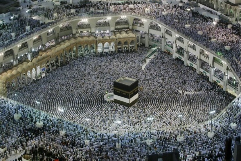 Arab Saudi Batasi Umroh Satu Kali Selama Ramadhan. Foto: Ibadah haji di Makkah (ilustrasi)