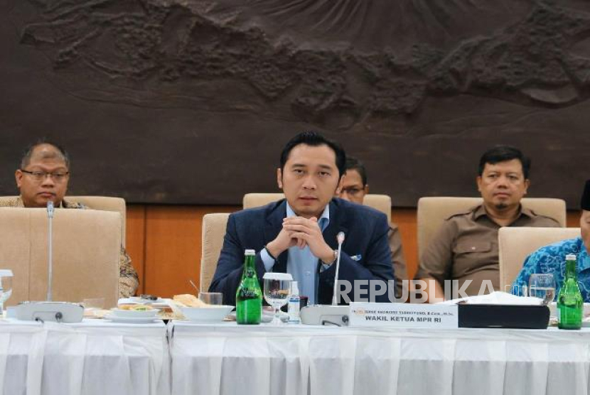 Ibas mendorong peran aktif OKI wujudkan perdamaian. 