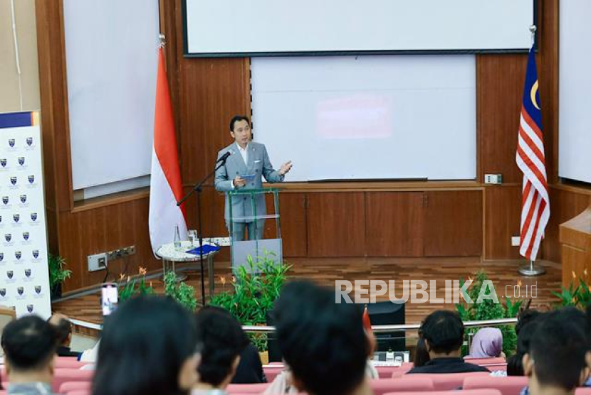 Ibas menyebut Perang Rusia Ukraina turut berdampak terhadap ASEAN. 