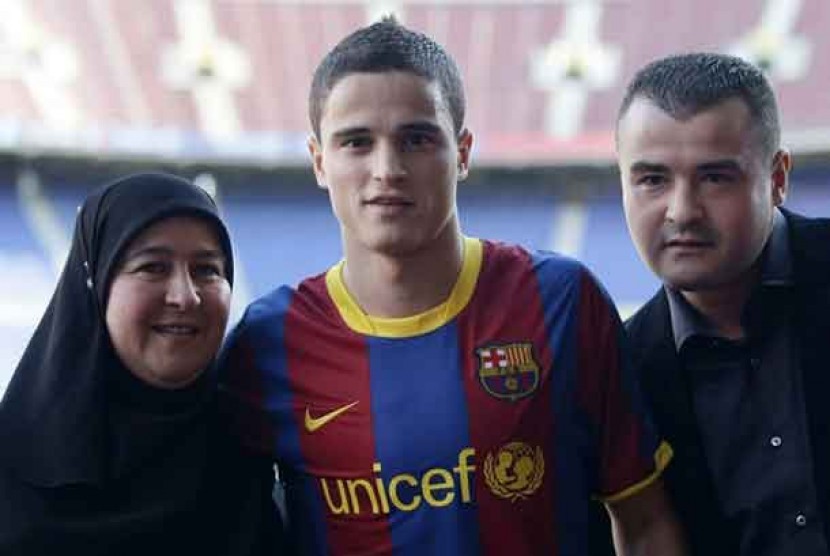 Ibrahim Afellay bersama Ibunya, Habibah dan kakaknya Ali 