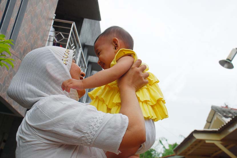 Ibu dan Anak (ilustrasi).